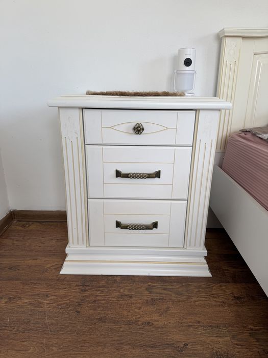 Спальная кровать