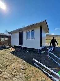 Vand garduri și porți