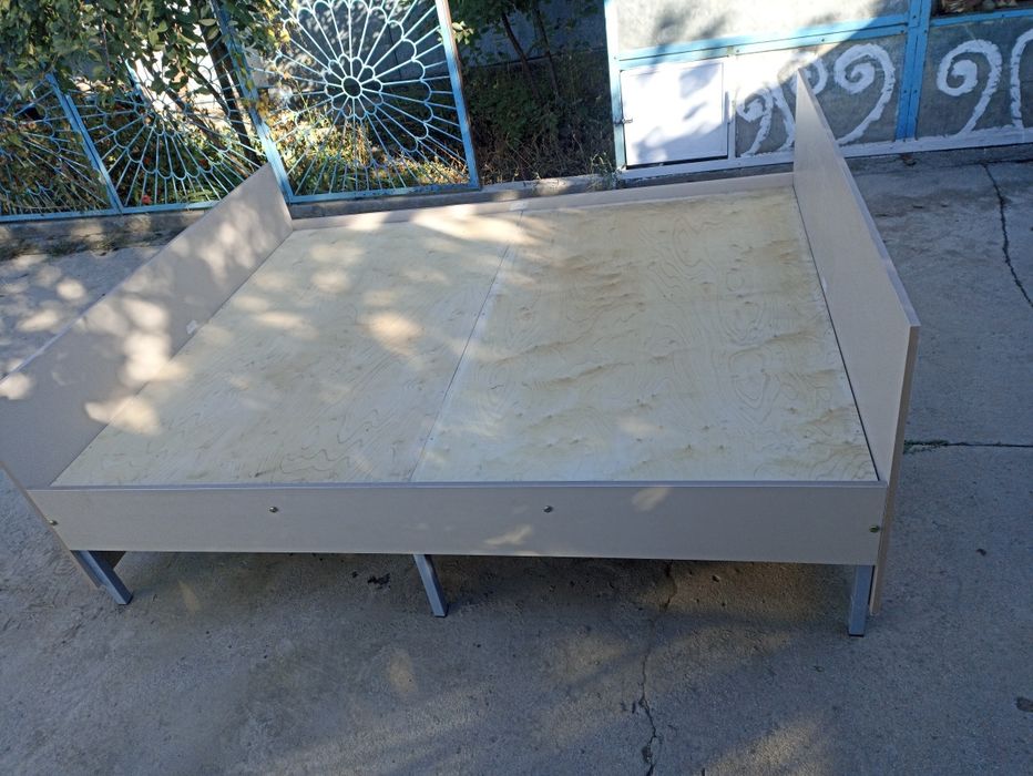 Кровать 200×160 см