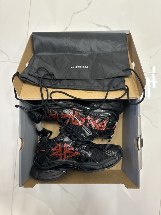 Balenciaga Runner “Graffiti”