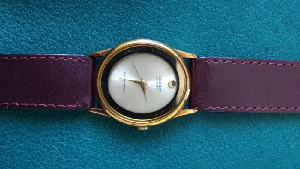 Дамски часовник Orient, кварцов, F05LHL-40CS