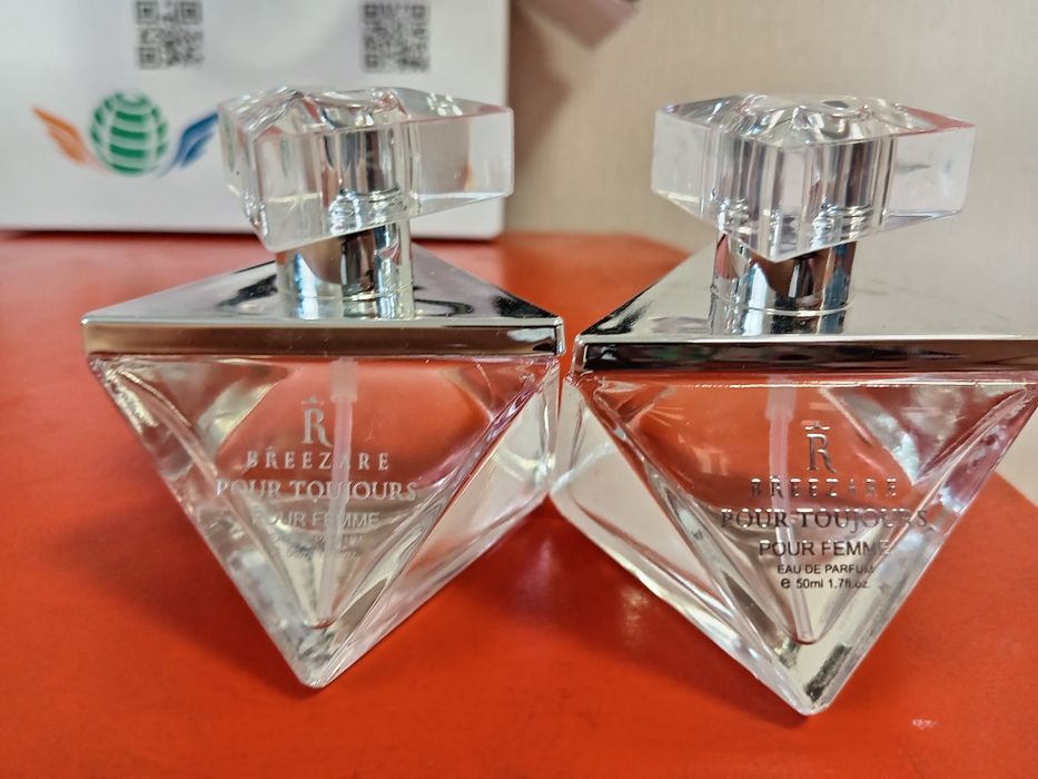 Продам парфюм не дорого