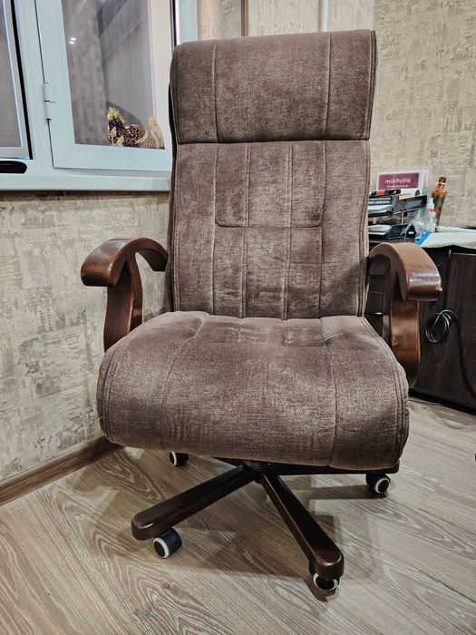 Офис учун кресло