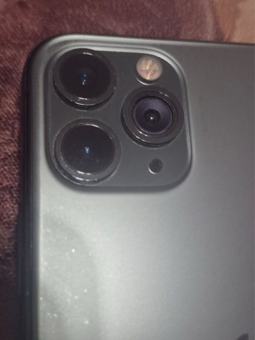 Iphone 11 pro.
