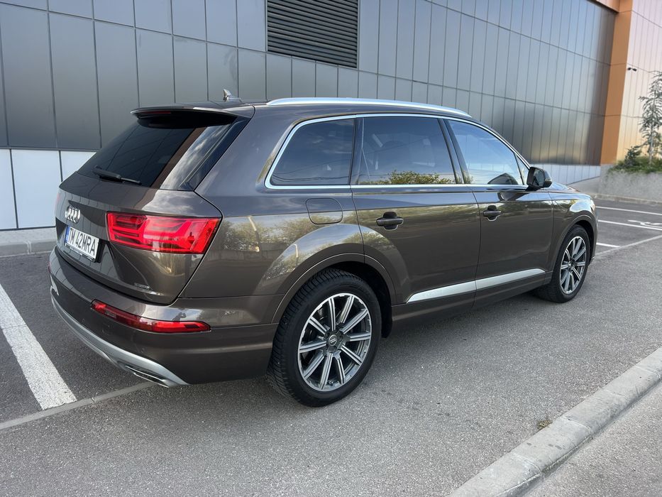 "Audi Q7-Quattro 3.0 TDI 7 Locuri (Webasto)