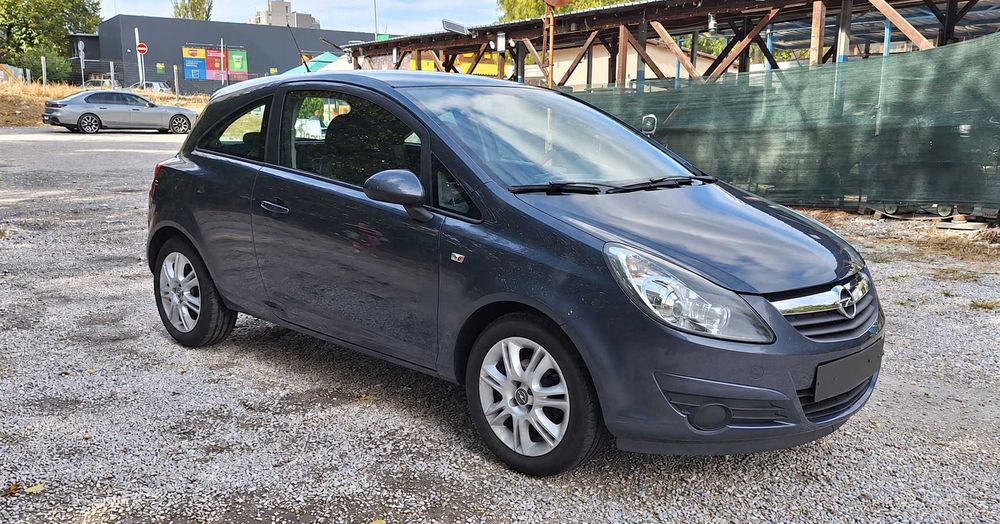 Opel Corsa 1.4 бензин, 90 к.с., 2008 г.