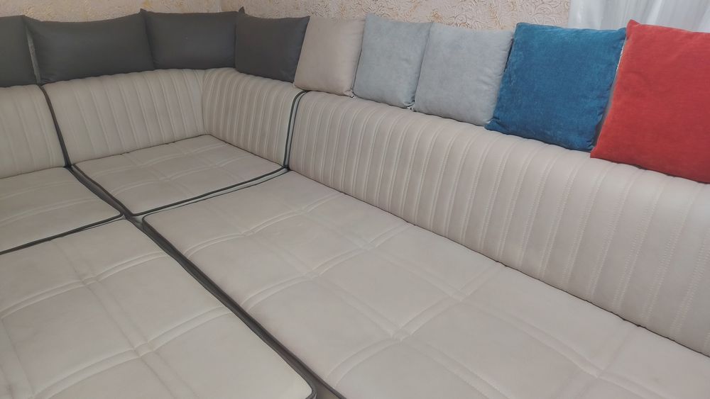 Ugalok mebel sotiladi sastyanasi zor 4 oy boldi olinganiga