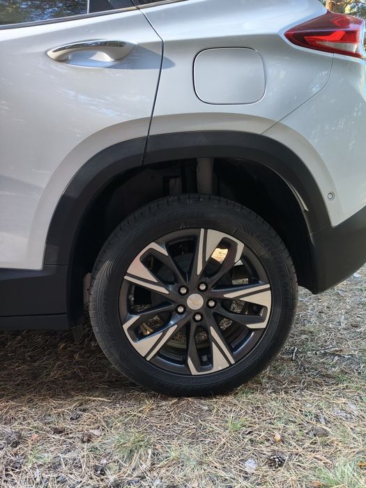 Продам Chevrolet Tracker Premier  на гарантии!

Продаю