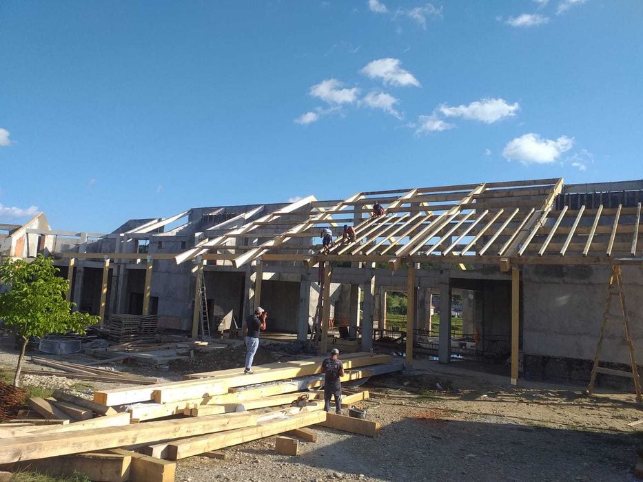 Montaj tigla metalica si acoperisuri pentru locuinte si cladiri