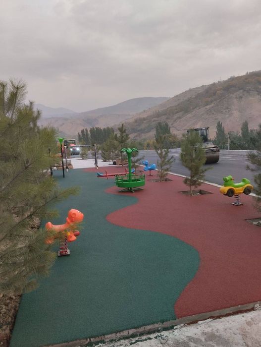 Резиновые покрытие rezinoviy nalivnoy pokritiya Резина коплама, Хард