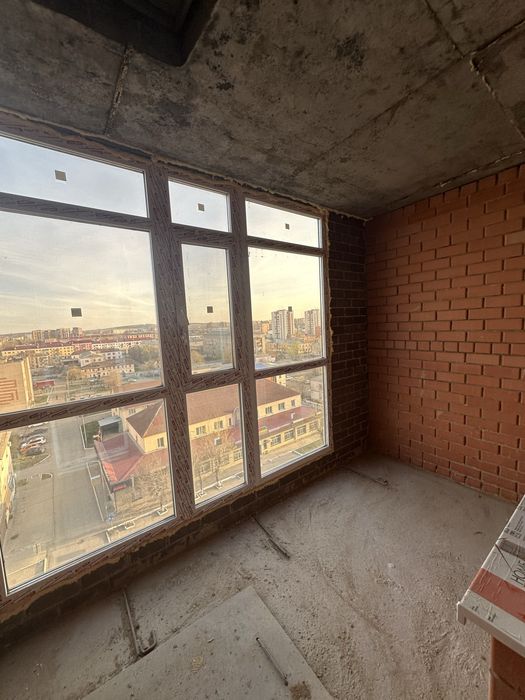 Продаем евро-2 центр пред. чистовая