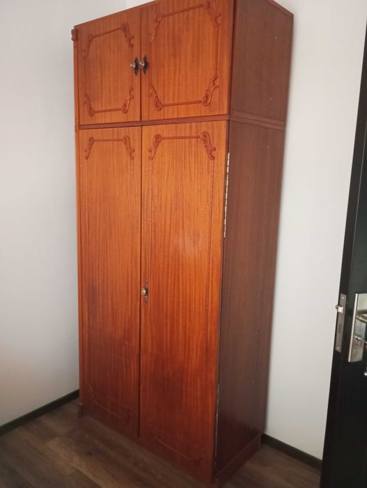 Dulap 2 corpuri incapator