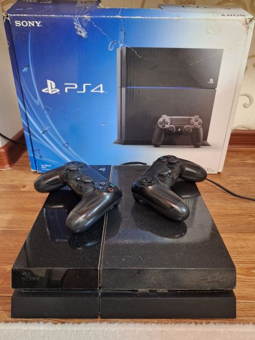 Продам PS 4 Sony PlayStation