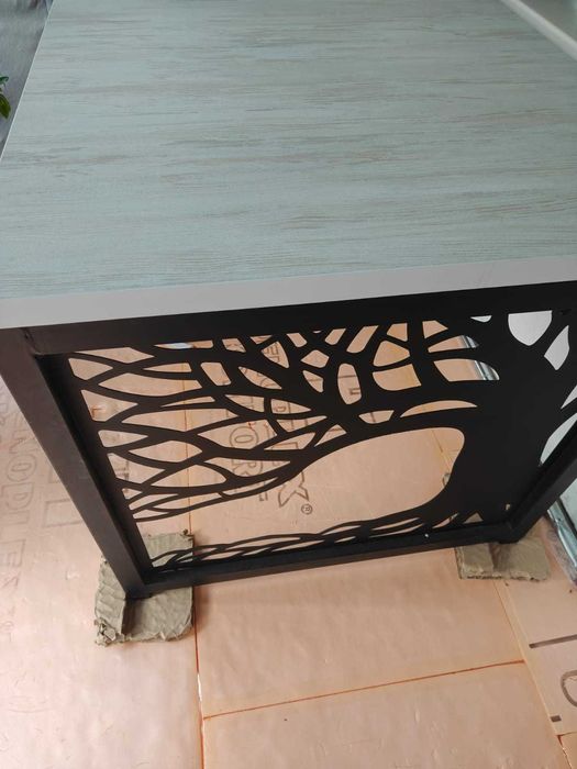 Продам стол руководителя  новый