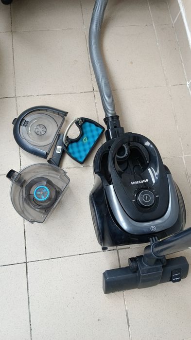Пылесос Samsung 1800w