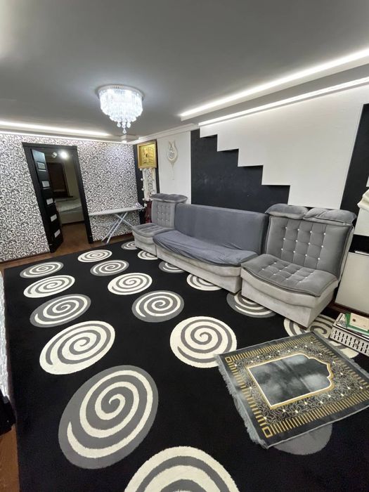 Продаеться квартира вторичная кирпичный доме 2/4/4  ориентир IT парк.