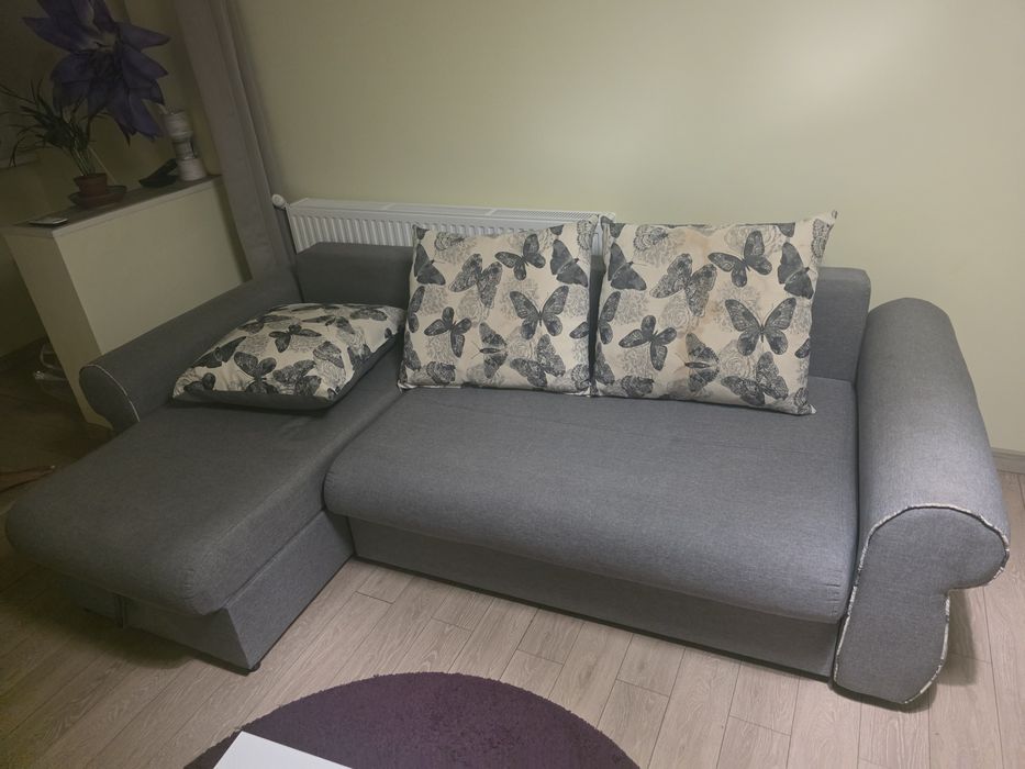 vand canapea extensibila