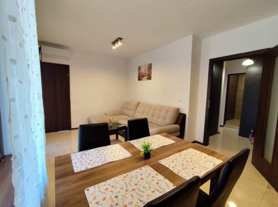 Дава се под наем Двустаен апартамент в София, Надежда 2 - 75 кв.м за 650 € - Снимка #1