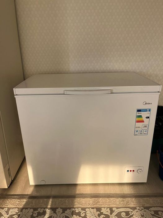 Морозильная камера 240 литров