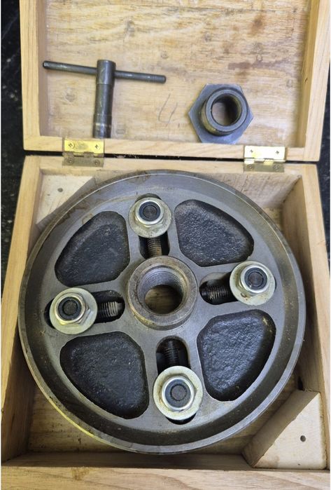 Mandrina de strung pentru lemn