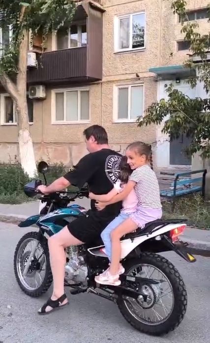 Мотоцикл yaqi 250