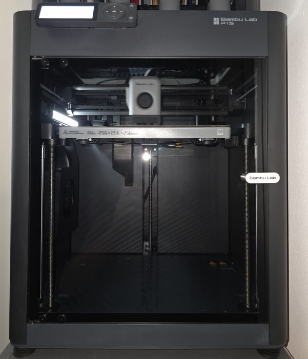 Vand Bambu Lab P1S - imprimanta 3D ca noua - putin peste 300 de ore de print si garantie