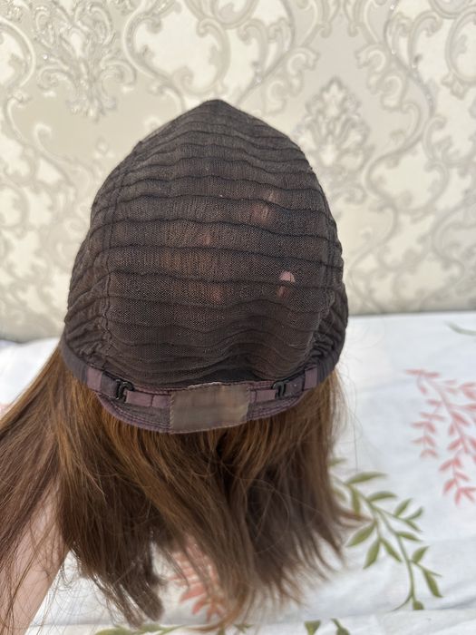 Продам парик из натуральных волос
