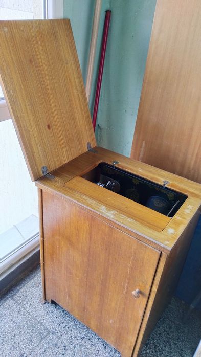 Шевна крачна машина с шкаф Юнион UNION