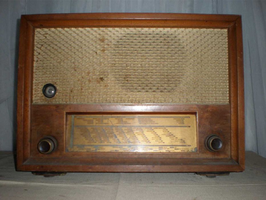 Колекция Радиоапарати: Продажба на етапи