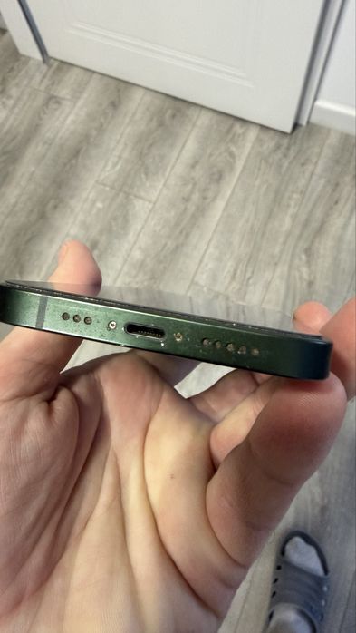 Iphone 13 green , impecabil