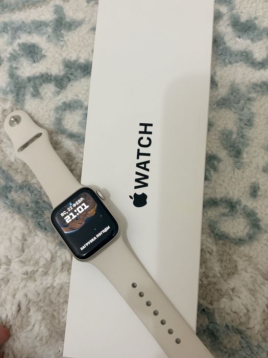 Apple Watch SE 2 (40 мм)