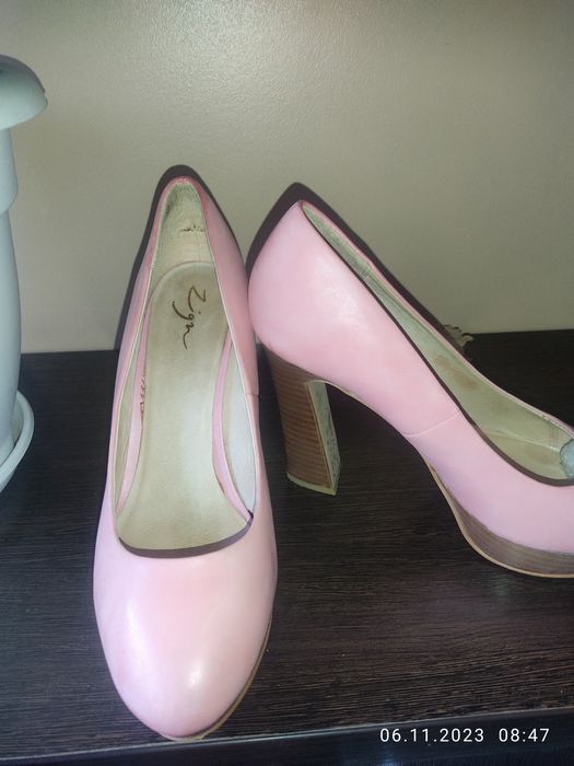 Женские туфли 40 размер