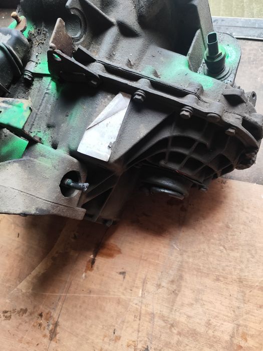 Скоростна кутия за Рено Мастер 2.8 DTI