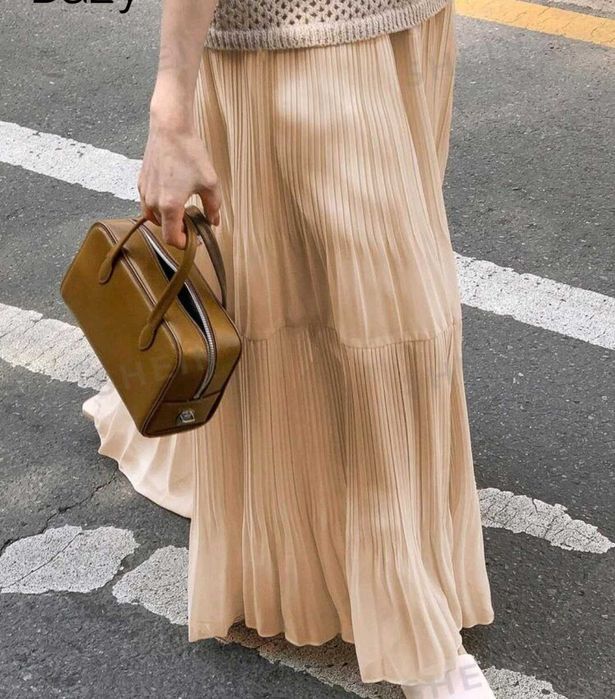 Fustă NOUĂ mărimea S