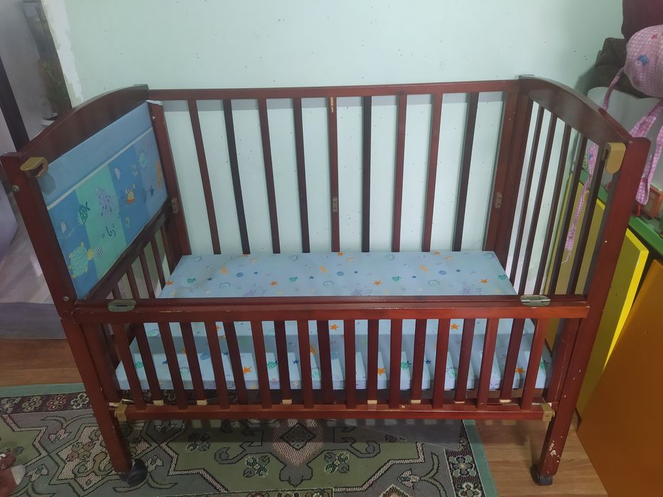 Отдам манеж в хорошем состоянии