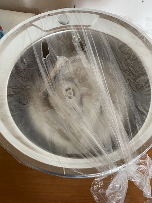 Кухл мойка сатылады новый