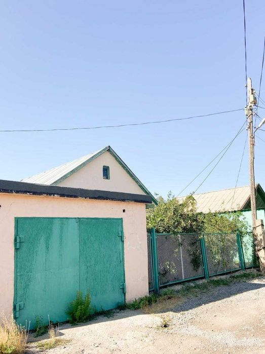 Продам 3 комн дом на ул. Маляров