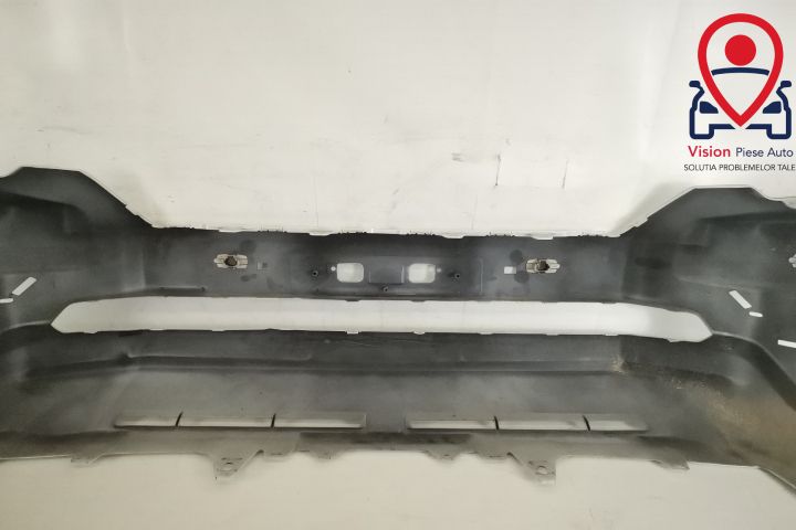 Предна броня Оригинална С Датчици И Чистачки В Добро Състояние Тойота