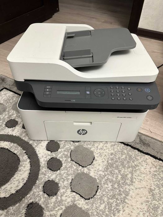 Многофункциональное устройство HP Laser MFP 137fnw