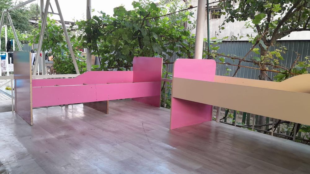 Детский кровати  б\у  каждое по 5000тг