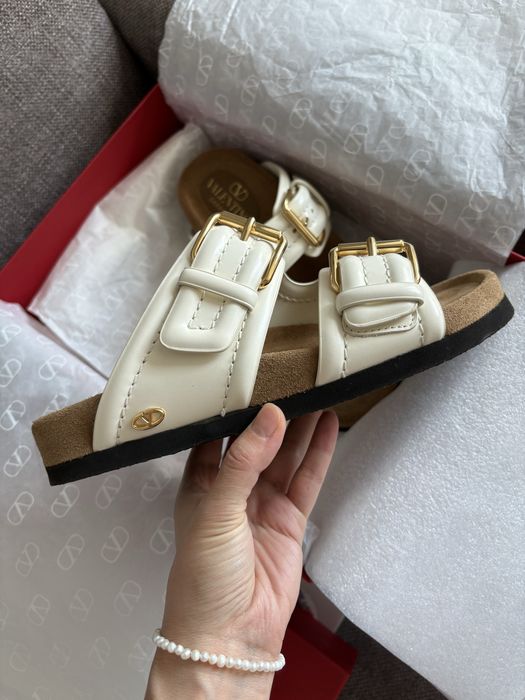 Шлепанцы Valentino оригинал