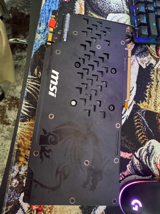 Vand placa video GTX 1070 MSI 8gb VRAM SIGILIU PE SURUB