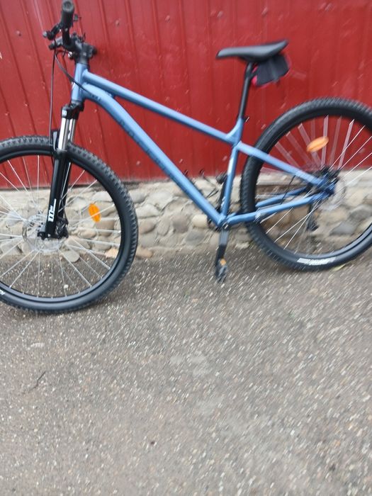 Vând bicicletă Rockrider în stare buna are roti de 29 si frane pe disc