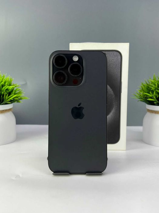 Apple iPhone 15 Pro 256 GB, черный 7004а9860