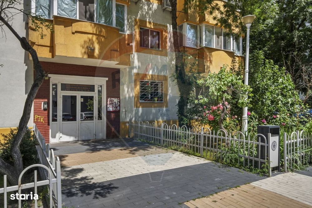 Apartament cu 4 camere de vânzare în zona Sebastian