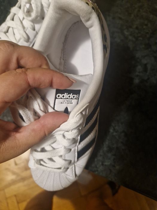 Adidas super star marimea 35 jumate
