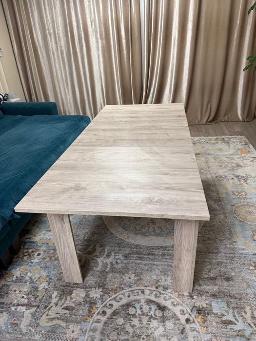 Продам стол в отличном состоянии