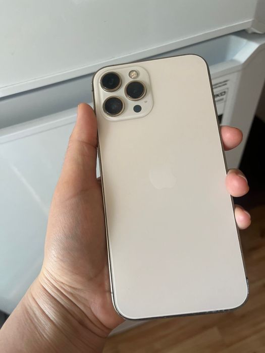 iPhone 12 pro max 128гб отличный