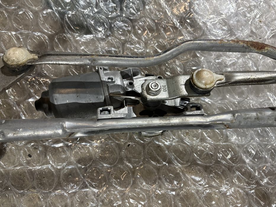 Mazda 5 2007 година Мотор Предни Чистачки