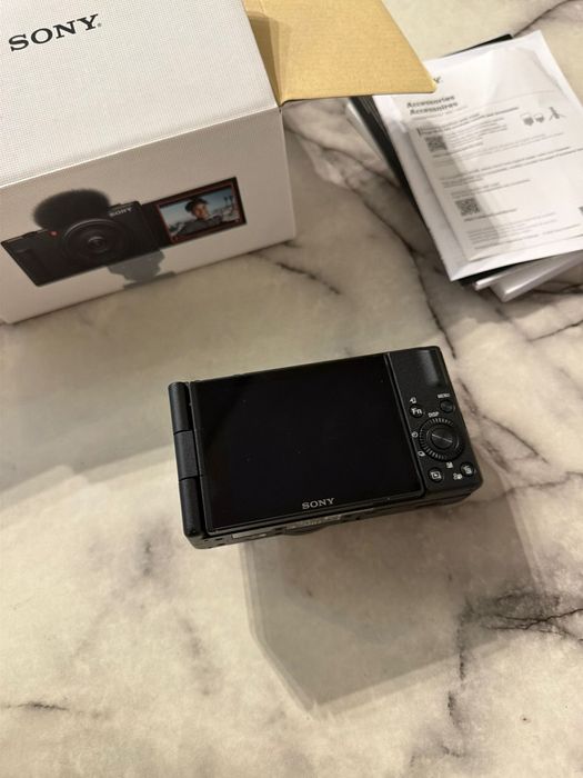 Vand camera digitala sony ZV-1F
